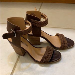 Lucky Brand sandals
